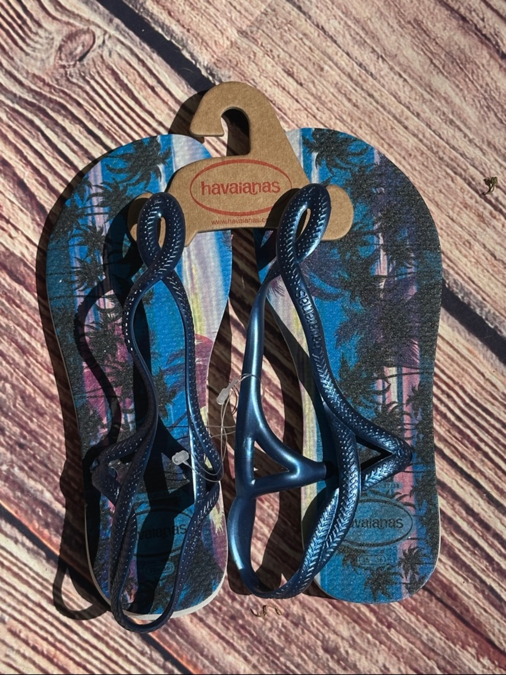 Havaianas Metallic Navy Tropical Print Flip Flops